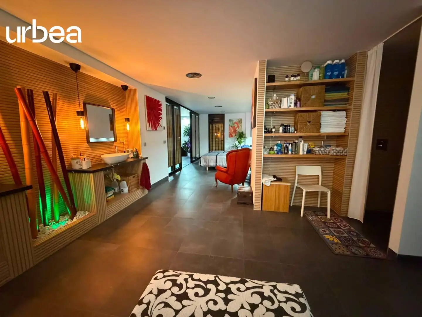 Baño de Planta baja en venta en Málaga con Aire acondicionado