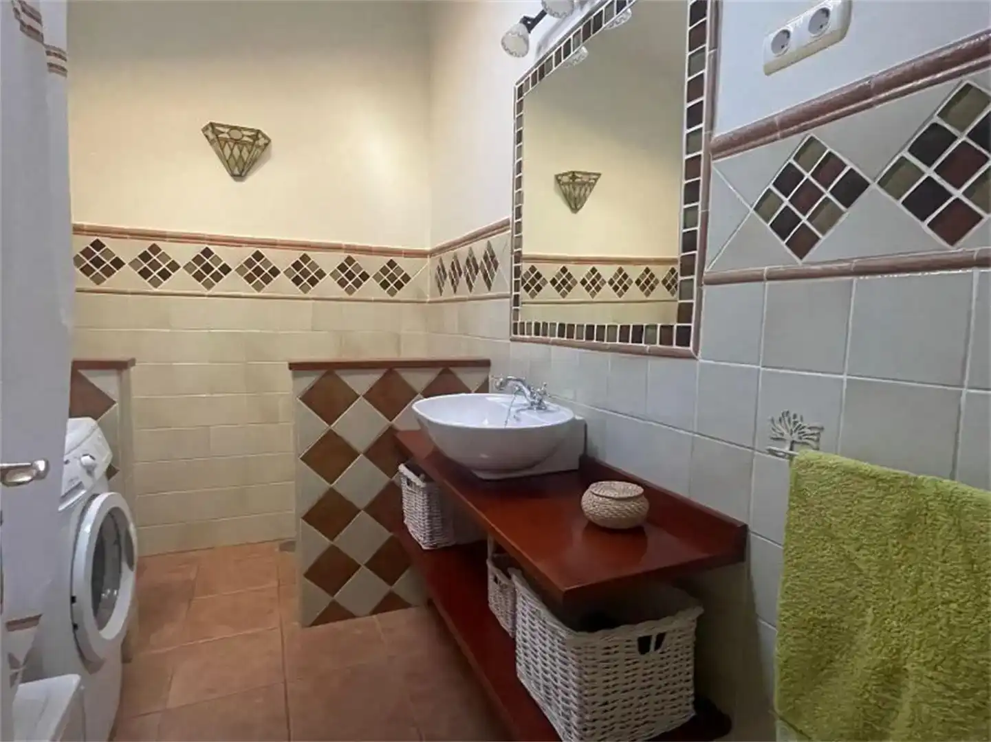 Bany de Casa adosada en venda en Alía amb Aire condicionat, Traster i Forn