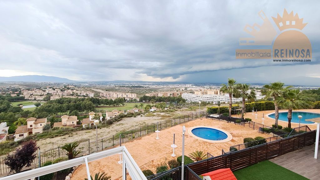 Vista exterior de Àtic en venda en Molina de Segura amb Aire condicionat, Terrassa i Balcó