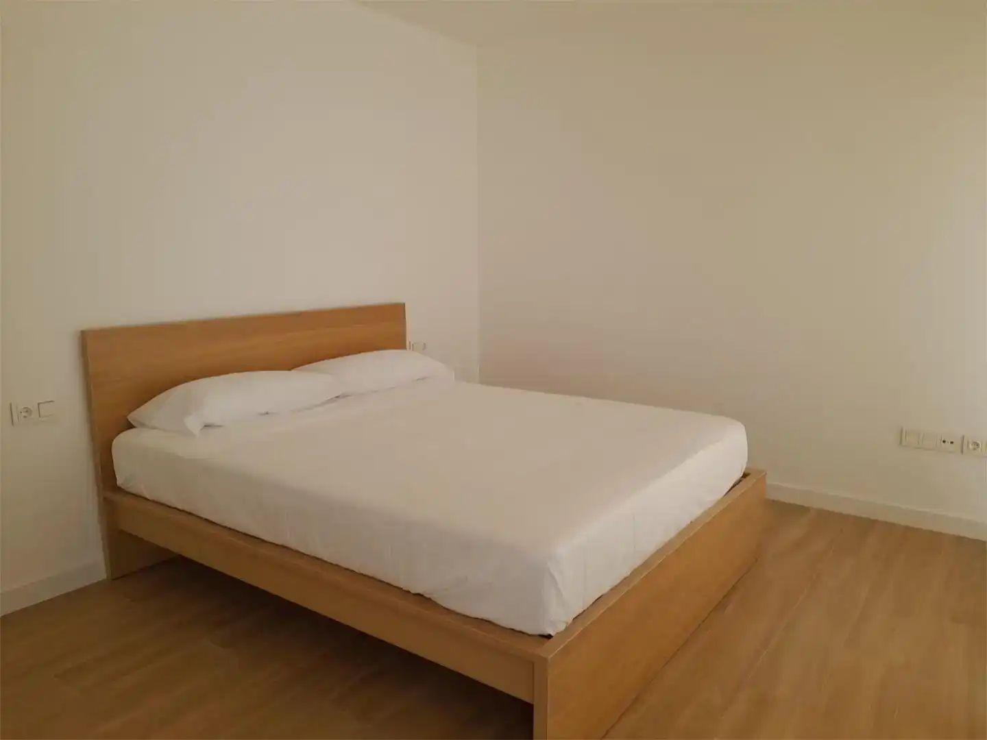 Schlafzimmer von Wohnung zum Verkauf in La Oliva mit Privatgarten, Parkett und Abstellraum