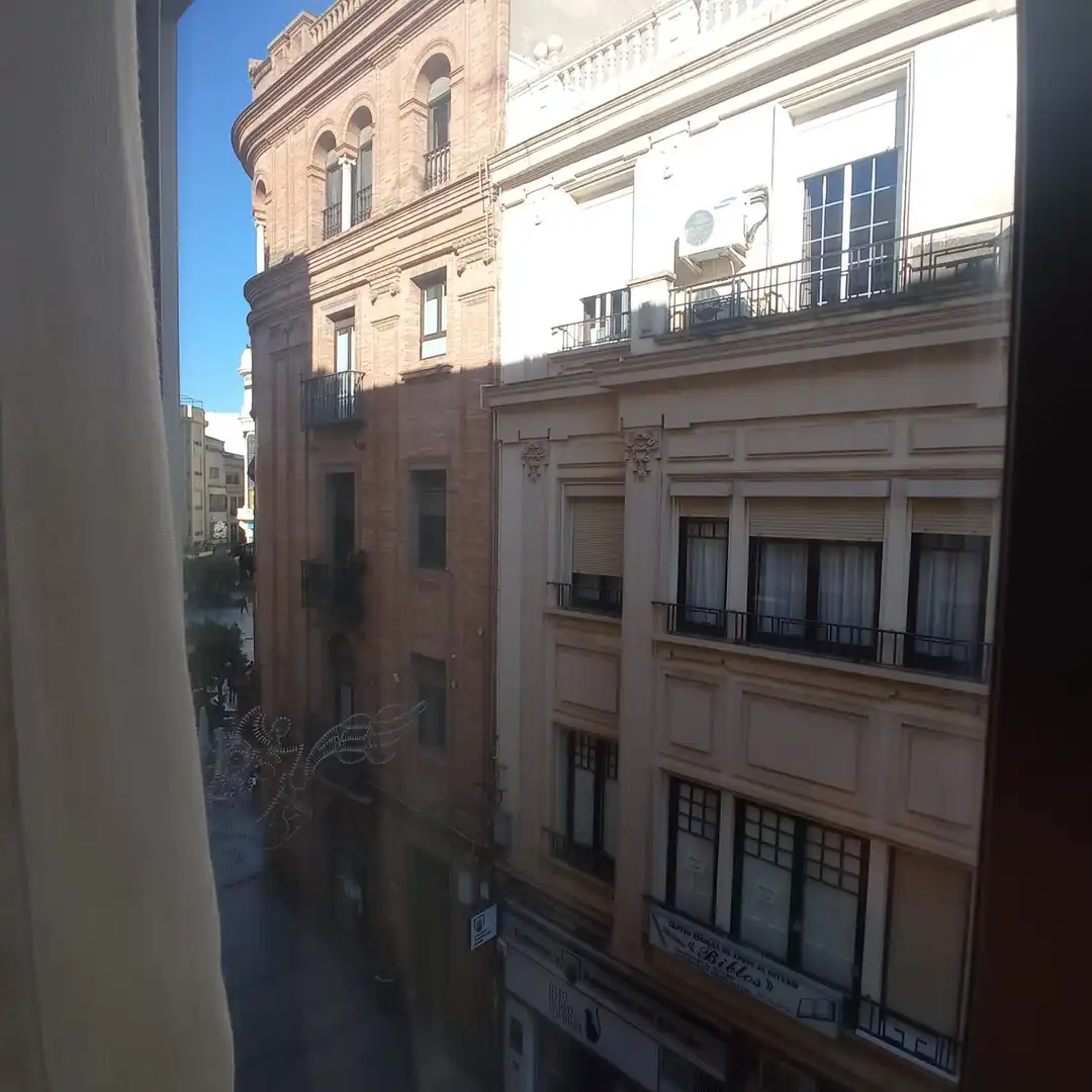 Appartamento con ascensore in affitto a Centro, imagen 9