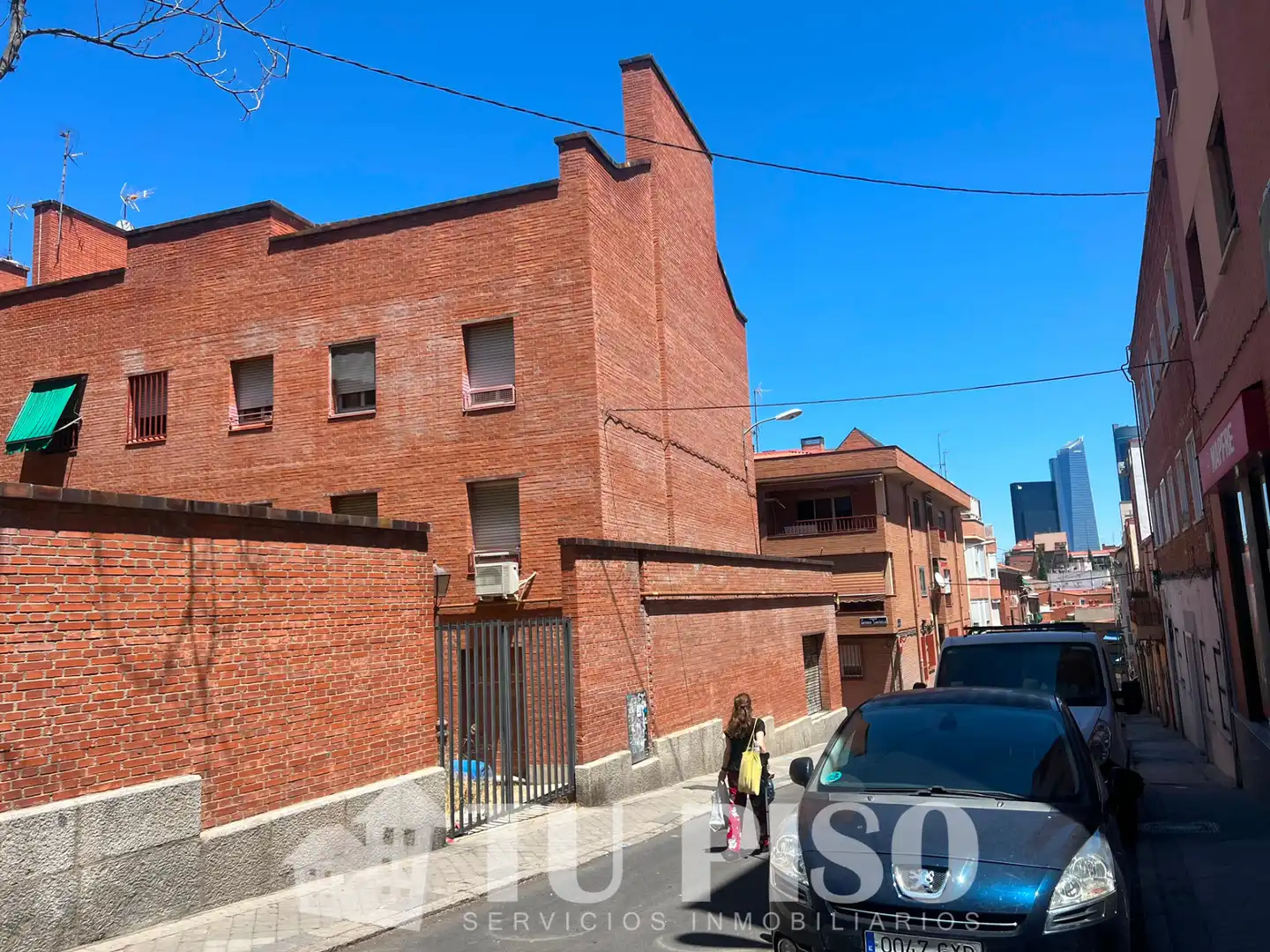 Vista exterior de Piso en venta en Madrid con Calefacción, Terraza y Amueblado
