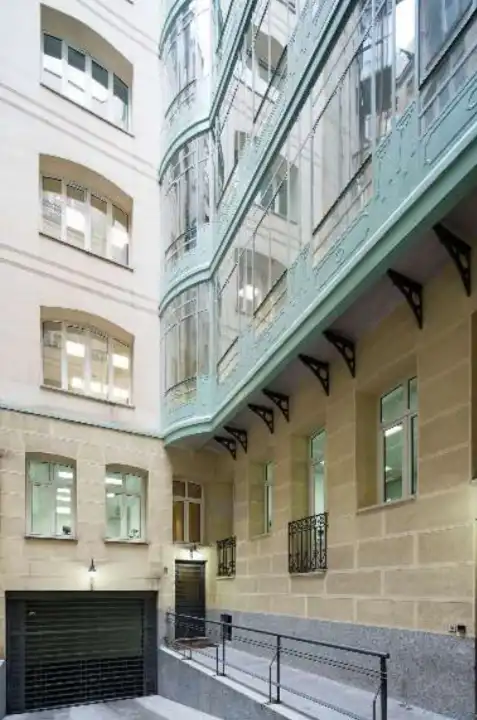 Büro mit Aufzug zur Miete in Calle de Montalbán, imagen 2