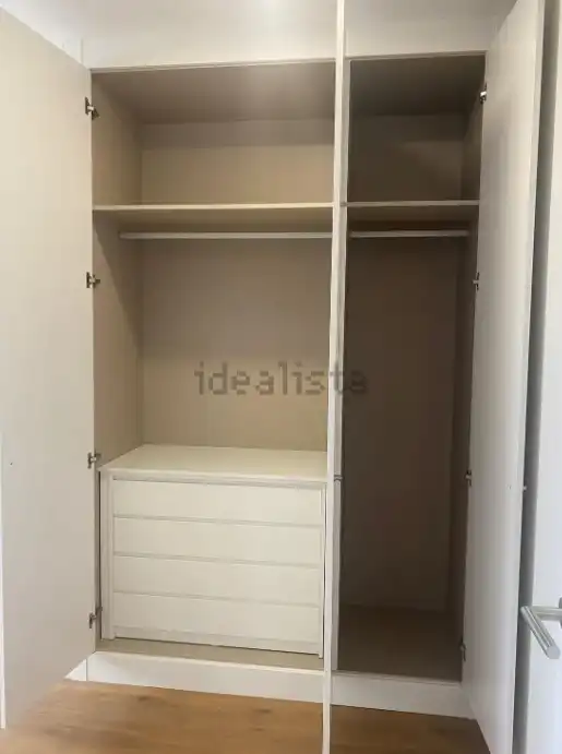 Dormitori de Pis de lloguer en Mislata amb Aire condicionat, Traster i Forn
