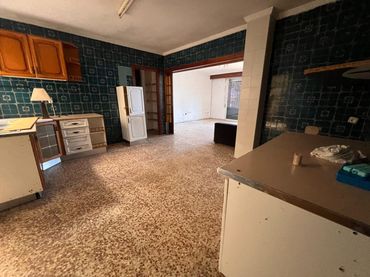 Pis amb balcó en venda a Casco Antiguo