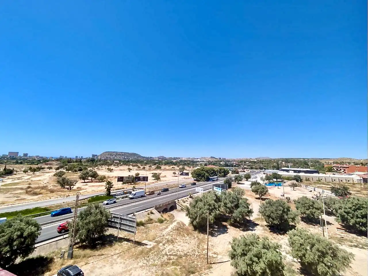 Vista exterior de Àtic en venda en Partidas de Alicante