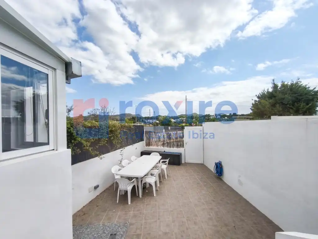 Terrasse von Maisonette zur Miete in Sant Josep de sa Talaia mit Klimaanlage, Terrasse und Möbliert