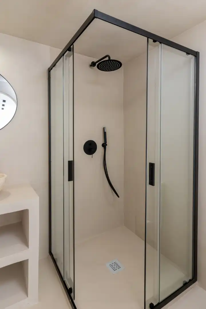 Bathroom of Detached homes for sale in Torremolinos  with Air Conditioner, Terrace and Swimming Pool