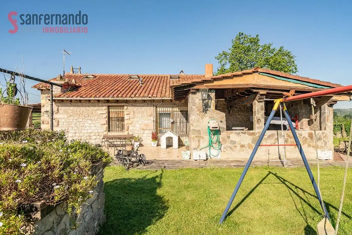 Garten von Haus oder Chalet zum Verkauf in Torrelavega  mit Heizung, Privatgarten und Terrasse