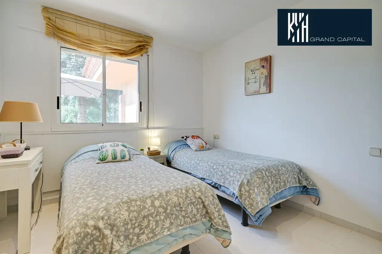 Casa con piscina in vendita a Carrer Carrer Montserrat, imagen 34
