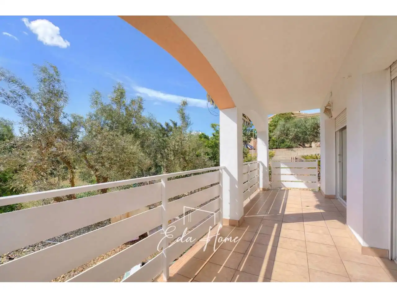 Terraza de Casa o chalet en venta en La Bisbal del Penedès con Aire acondicionado, Calefacción y Jardín privado