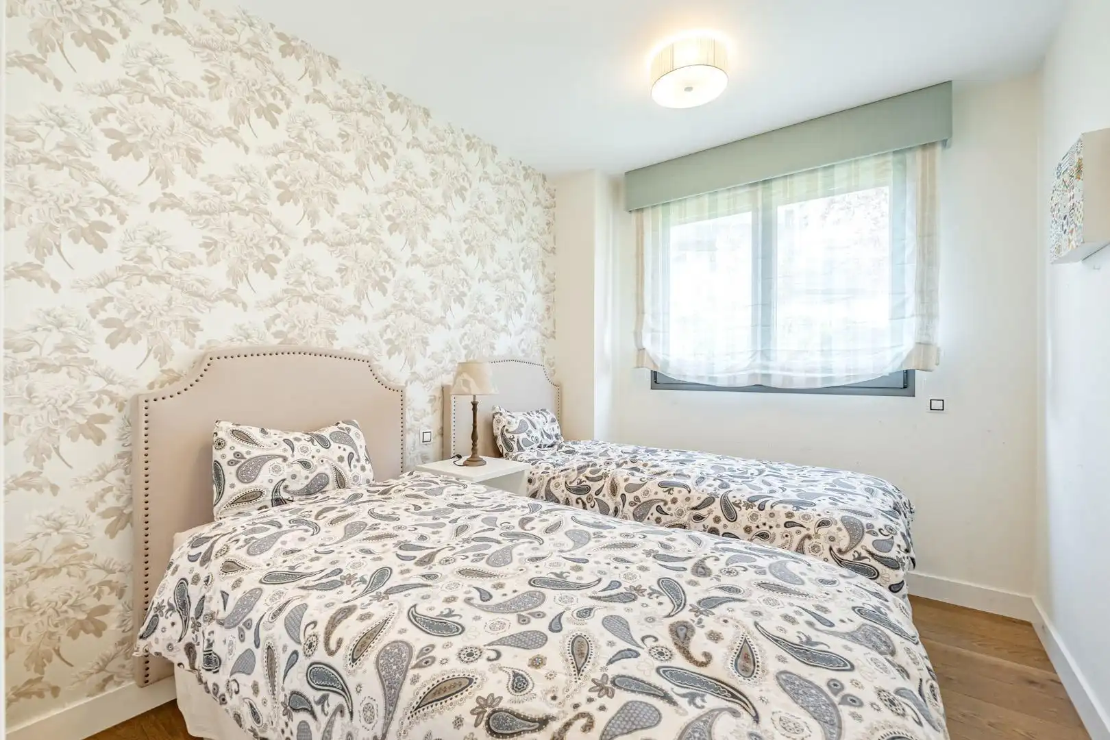 Bedroom of Ground floor for rent in Madrid  with Air Conditioner, Heating and Terrace