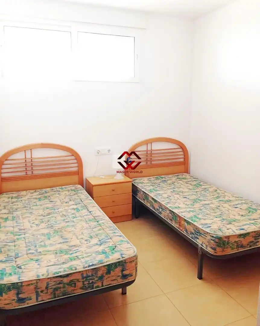 Habitación de Ático en venta en Alhama de Murcia con Aire acondicionado, Terraza y Amueblado