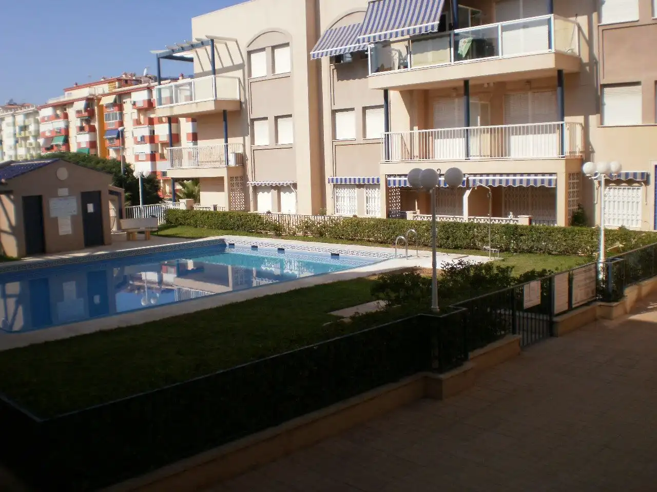 Schwimmbecken von Wohnung zur Miete in Torrox mit Klimaanlage, Heizung und Terrasse