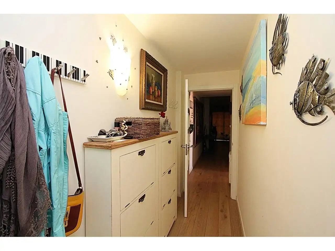 Wohnung zum Verkauf in Lloret de Mar mit Klimaanlage, Heizung und Privatgarten