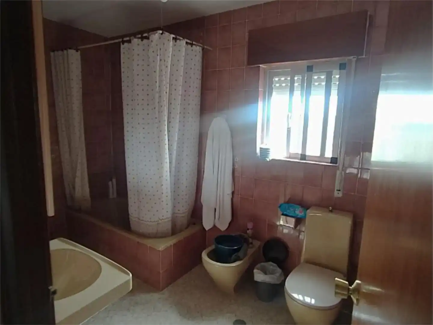 Bathroom of Flat for sale in Molacillos  with Furnished