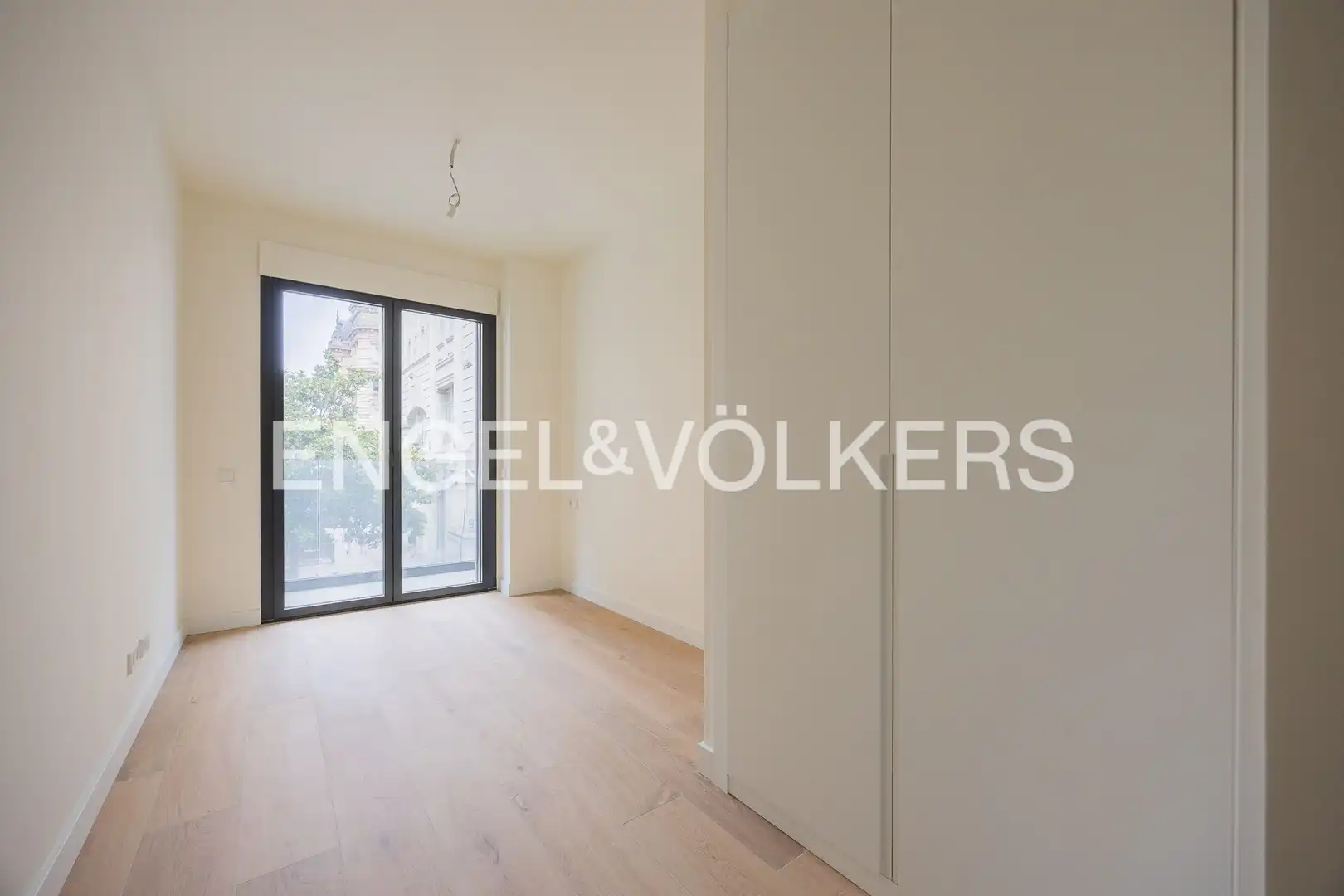 Bedroom of Flat for rent in Bilbao   with Heating and Balcony