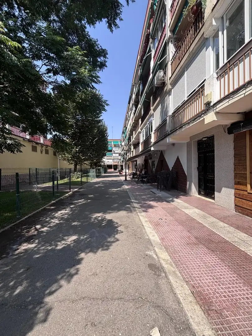 Außenansicht von Wohnung zum Verkauf in Torrejón de Ardoz mit Klimaanlage und Möbliert