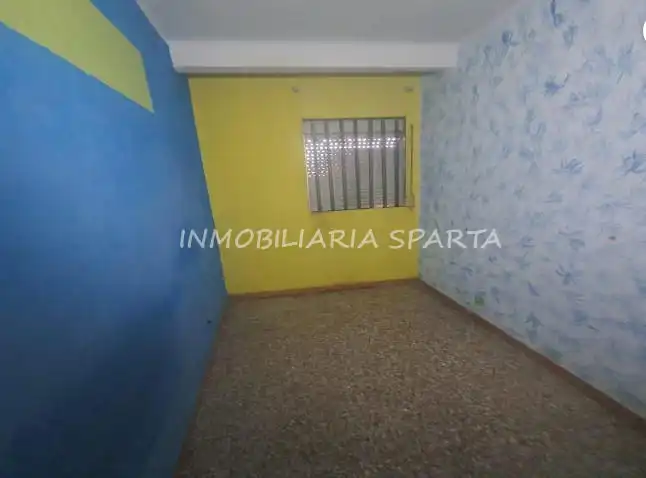Piso en venta en San Juan de Aznalfarache con Terraza