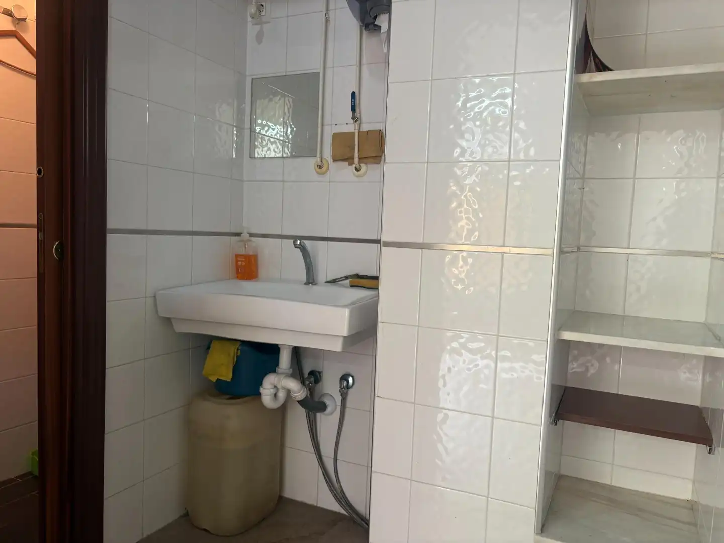 Baño de Local de alquiler en Gijón 