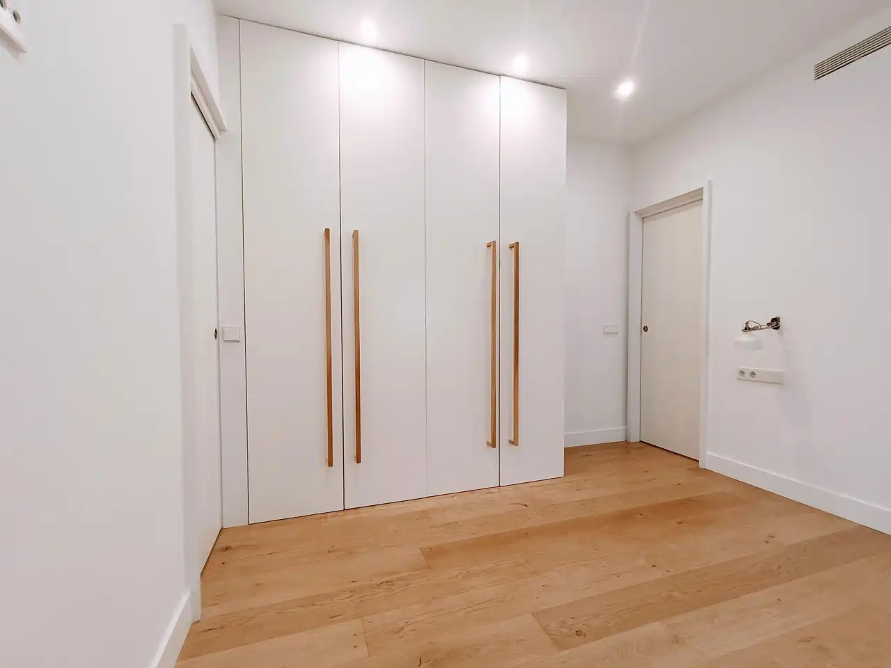 Flat with terrace to rent in RODRIGUEZ SAN PEDRO, imagen 13