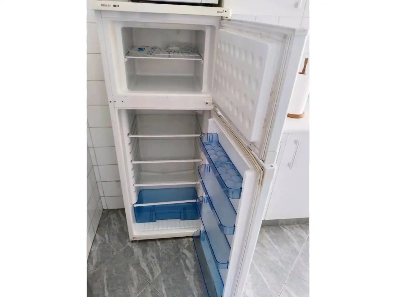 Kitchen of Flat for rent in Burgos  with Heating, Parquet flooring and Terrace