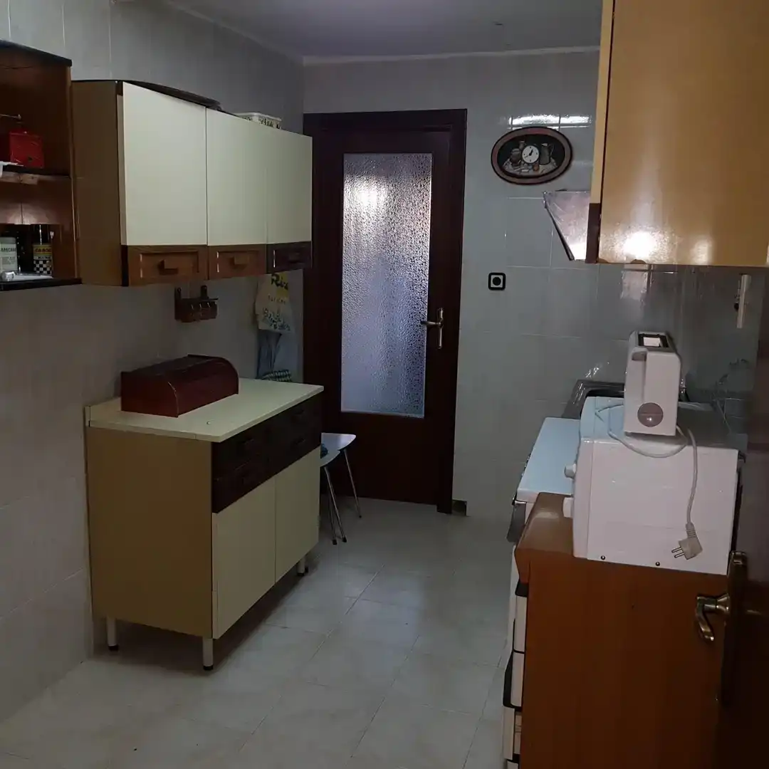 Cuina de Pis en venda en Arcos de Jalón amb Moblat, Forn i Rentadora