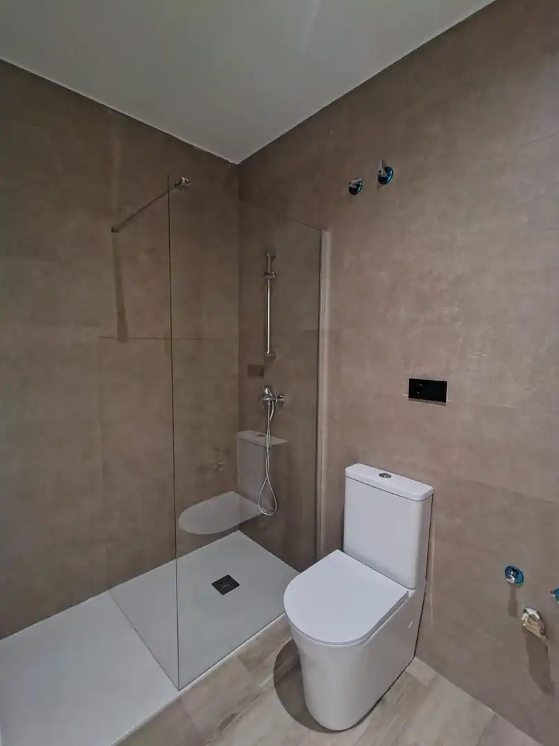 Bathroom of Lofts for rent in Valladolid  with Air Conditioner, Heating and Furnished