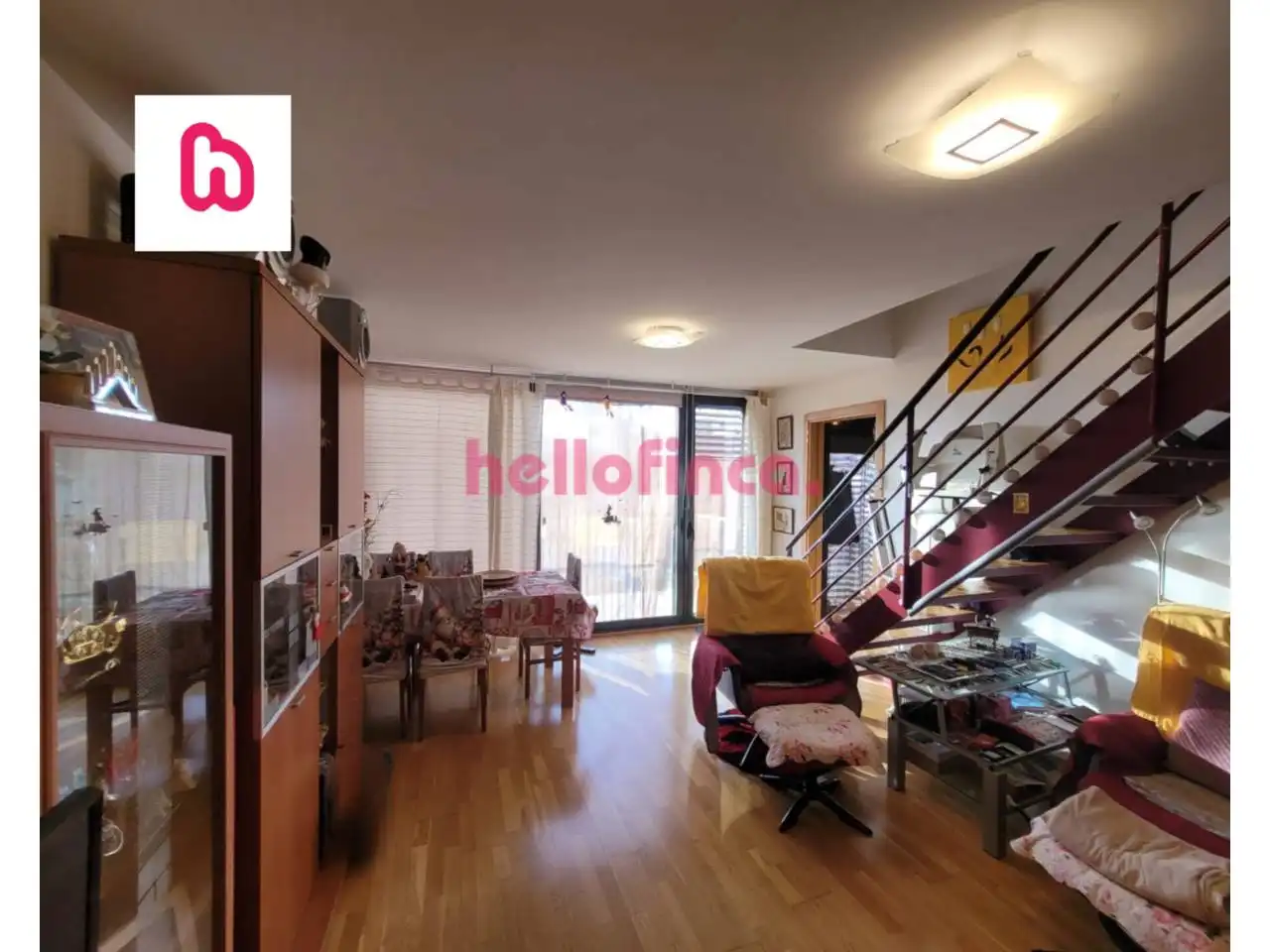 Sala de estar de Dúplex en venta en Vic con Aire acondicionado, Calefacción y Parquet