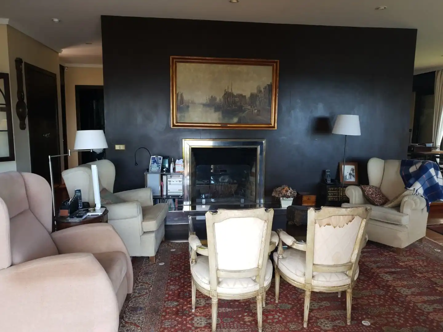 Sala d'estar de Casa o xalet en venda en Vigo  amb Calefacció, Jardí privat i Parquet