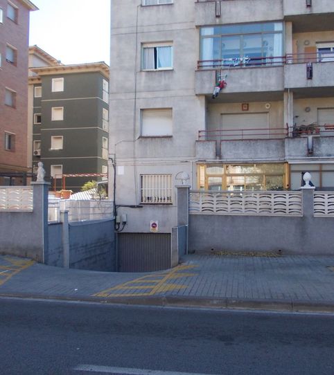 Foto 2 de Garaje de alquiler en Carretera Barcelona, 124, Segur de Calafell, Calafell