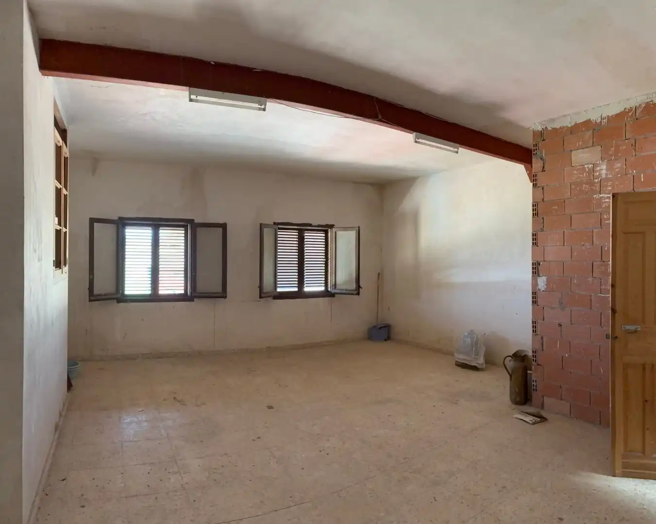 Ground floor for sale in Calle Moscatel, 25, Alberite