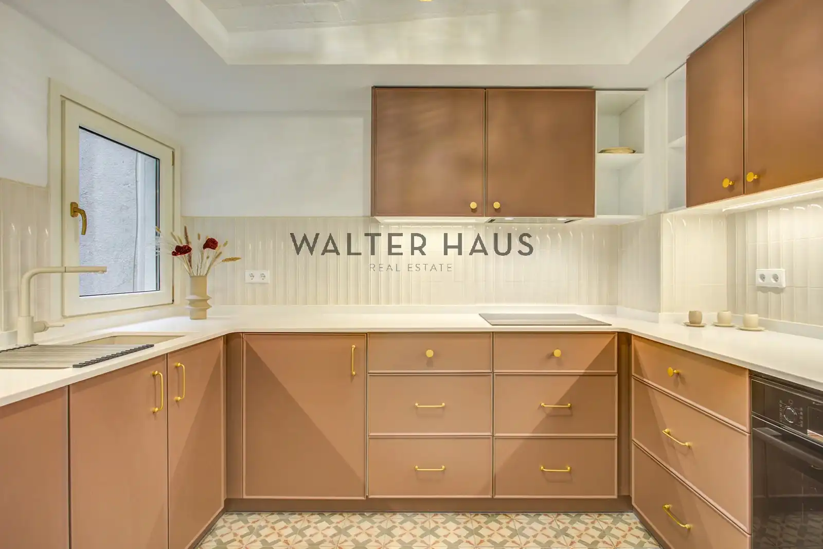 Cocina de Piso en venta en Barcelona con Terraza, Amueblado y Horno