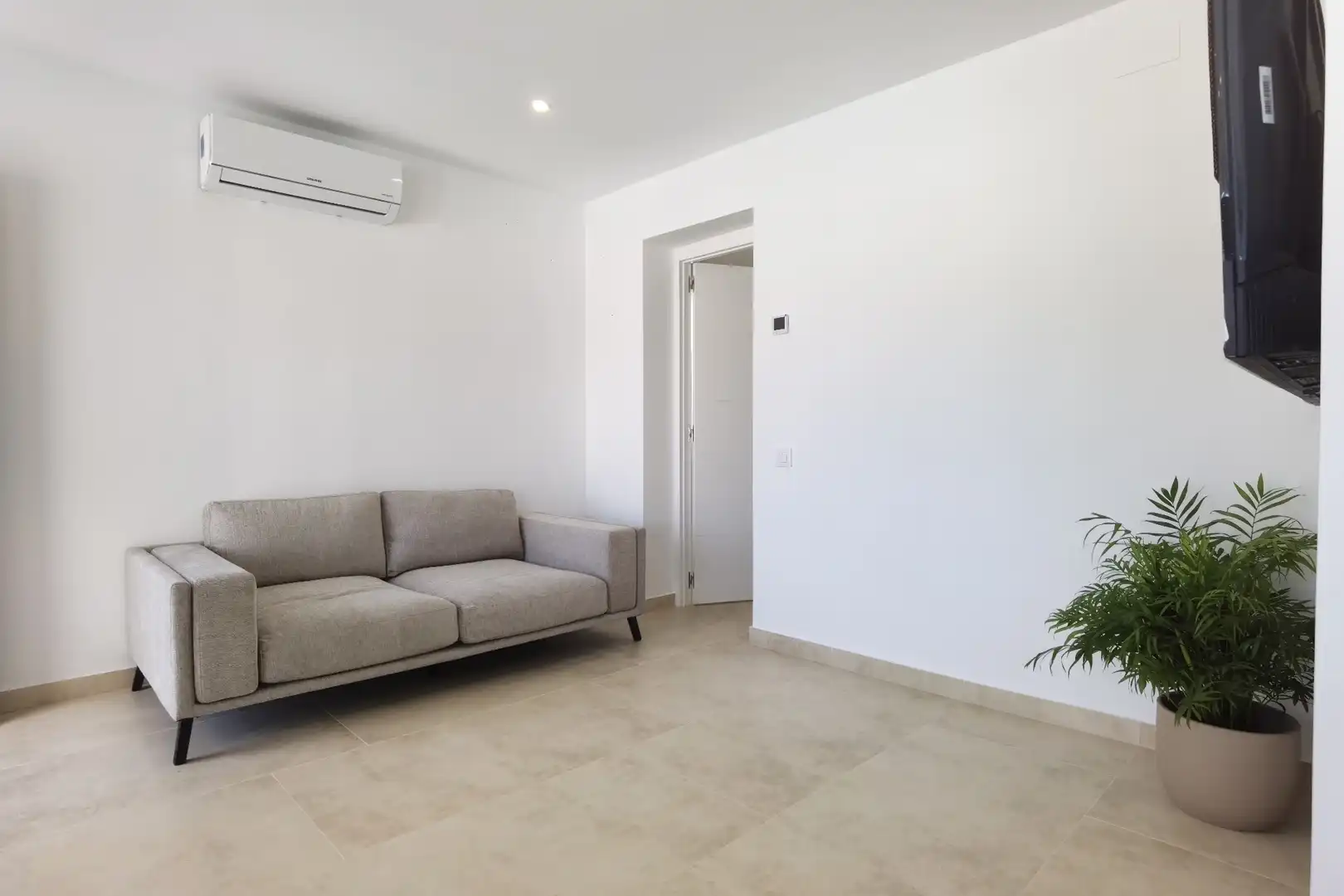 Haus mit Garten zum Verkauf in Carrer Alberes 199A, imagen 9