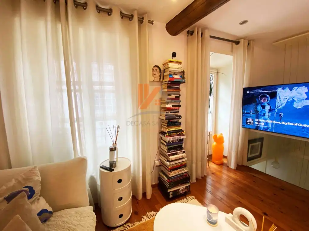 Living room of Houses for sale in Santiago de Compostela   with Washing machine
