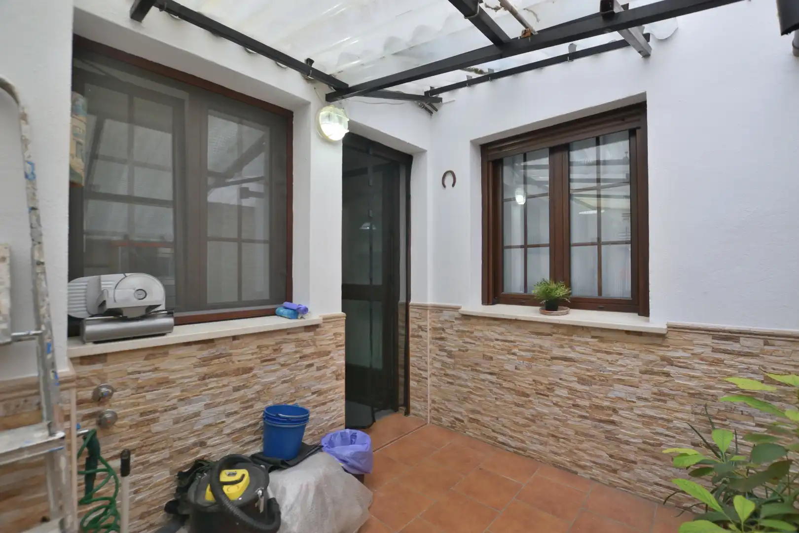 Terrasse von Maisonette zum Verkauf in Ronda mit Abstellraum und Möbliert