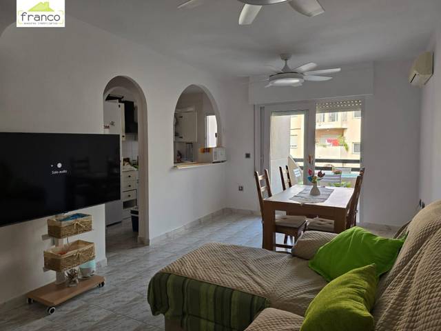 Apartamento en Alquiler en Tomás Maestre