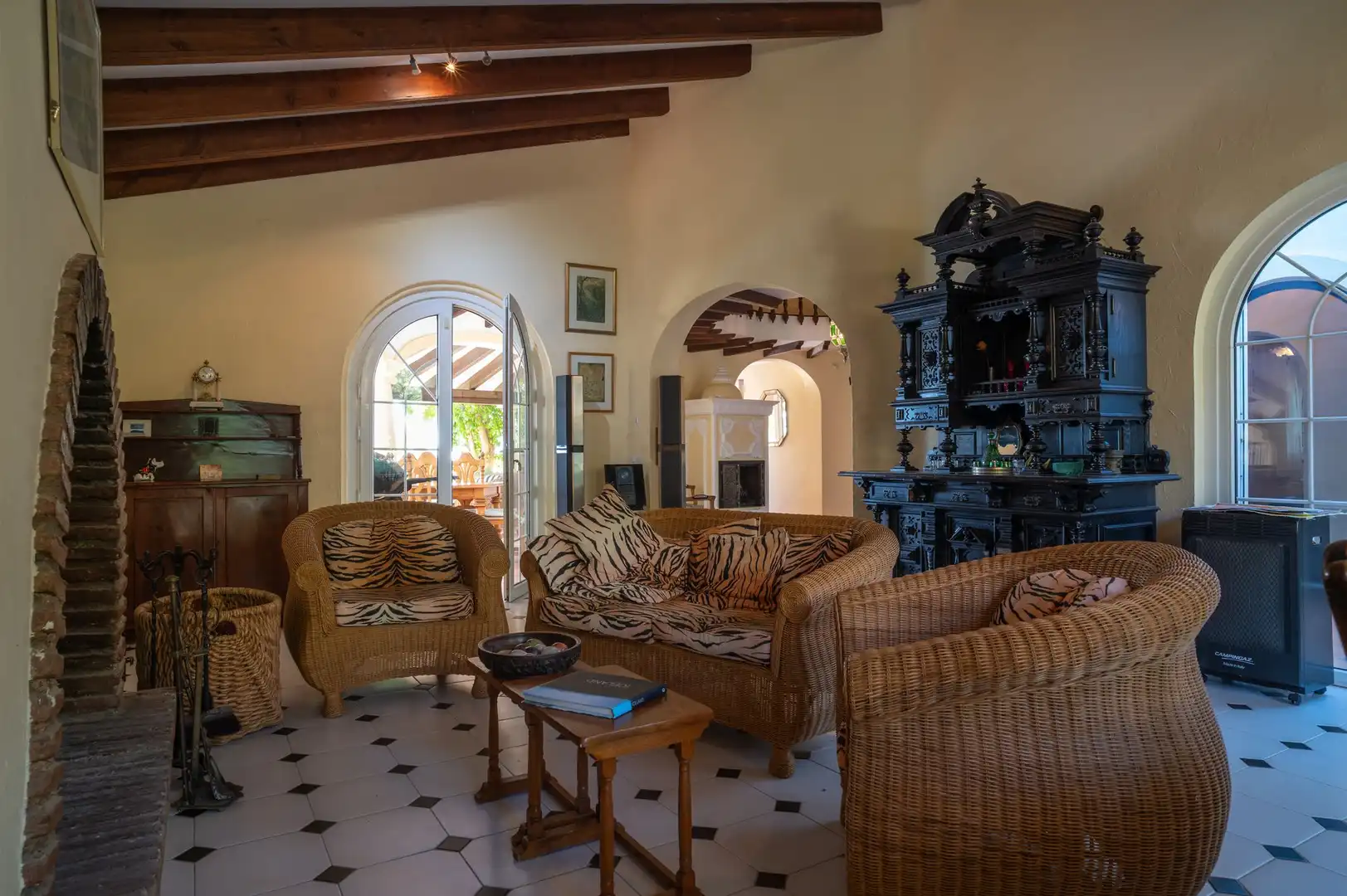 Sala d'estar de Casa o xalet en venda en Mijas amb Terrassa