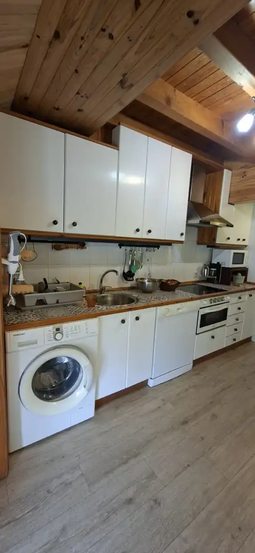 Cuina de Àtic en venda en Cabezón de la Sal amb Calefacció i Parquet