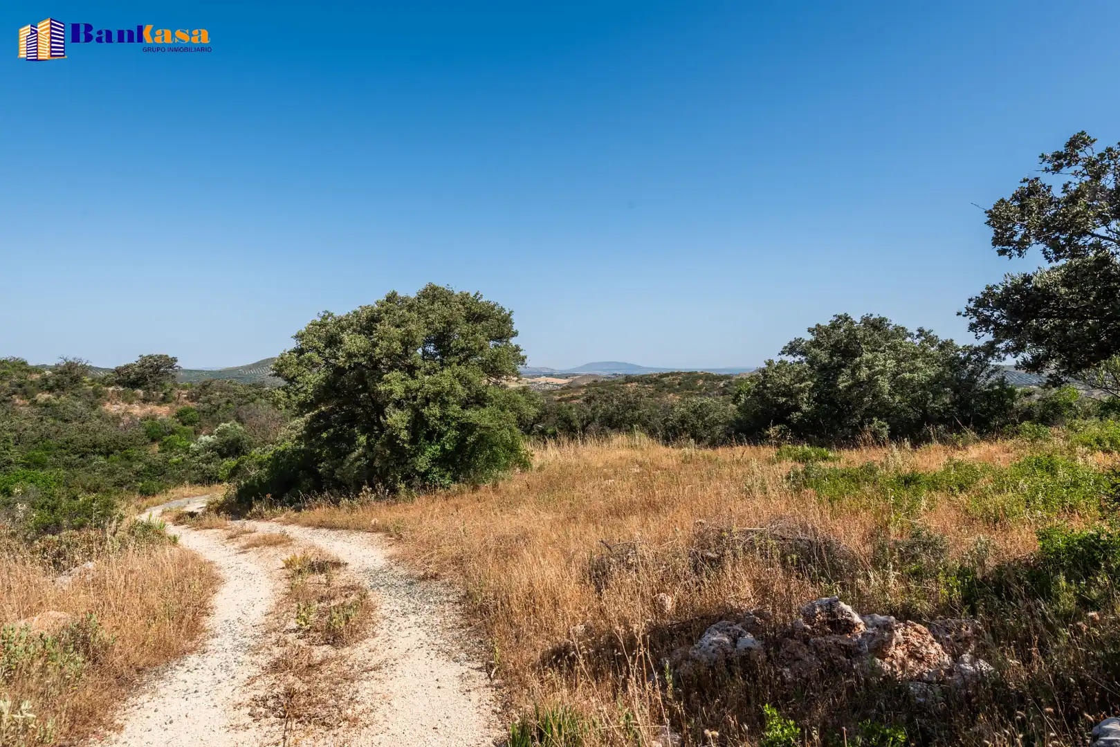 Finca rústica en venta en Antequera con Jardín privado, Piscina y Amueblado