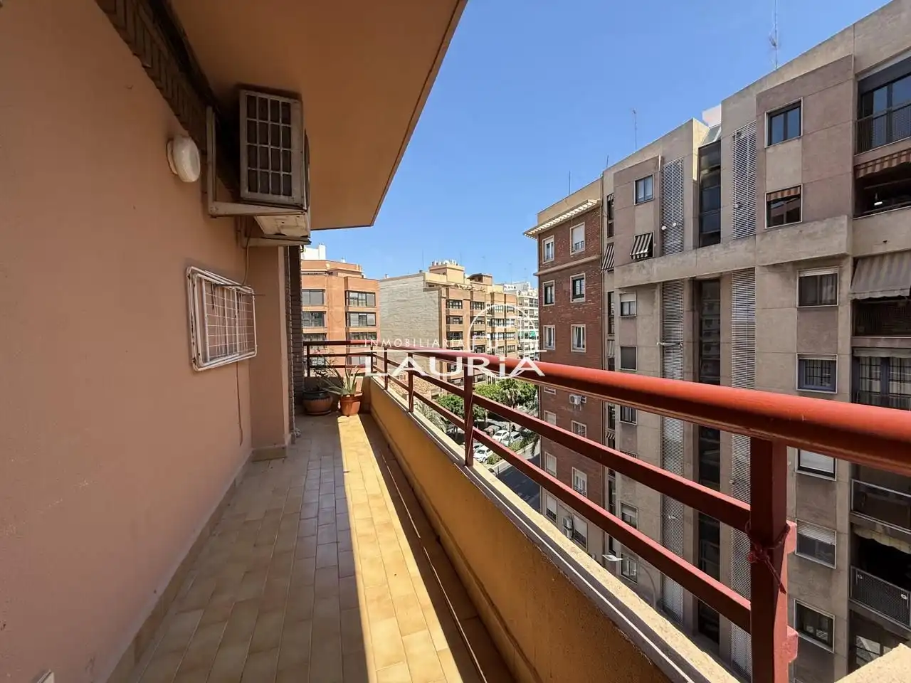 Terraza de Piso en venta en Valencia con Parquet y Balcón