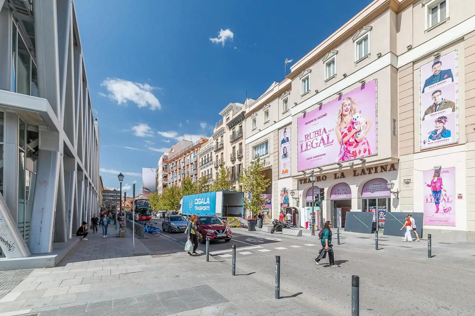 Vista exterior de Local de alquiler en Madrid