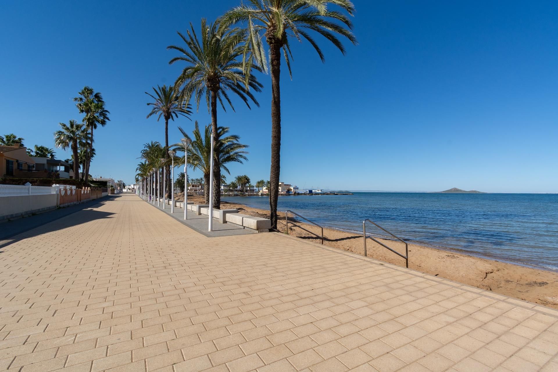 Vista exterior de Apartament en venda en Cartagena amb Aire condicionat, Moblat i Balcó