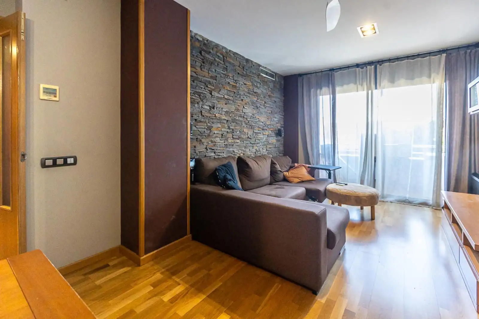 Sala de estar de Piso en venta en Sabadell con Aire acondicionado, Calefacción y Parquet