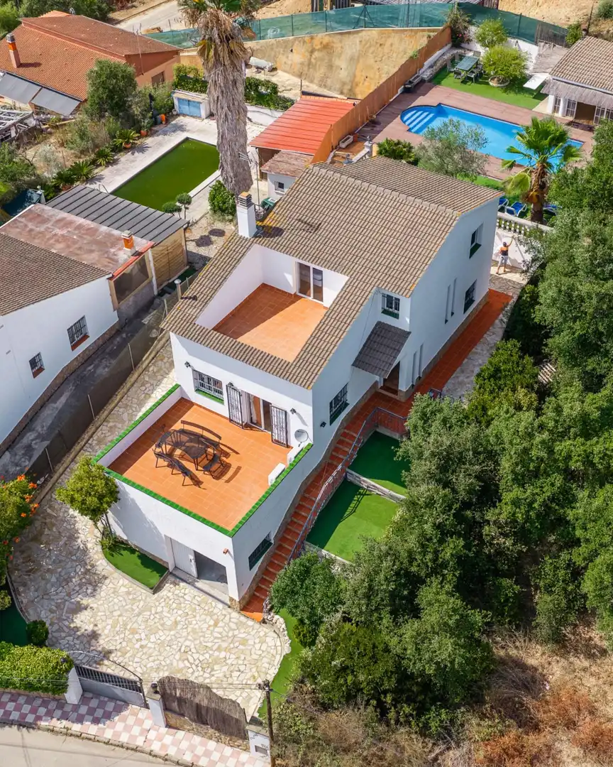 Vista exterior de Casa o chalet en venta en Vidreres con Aire acondicionado, Calefacción y Jardín privado