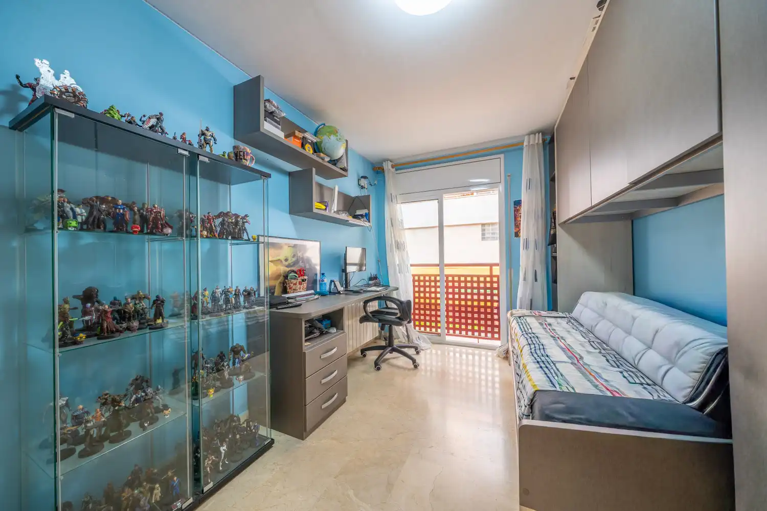 Habitación de Dúplex en venta en Badalona con Aire acondicionado, Calefacción y Terraza