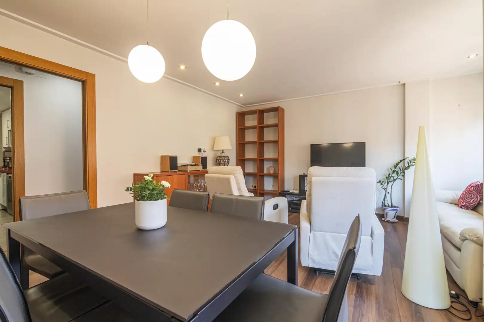Flat with terrace for sale in Elche ciudad, imagen 2