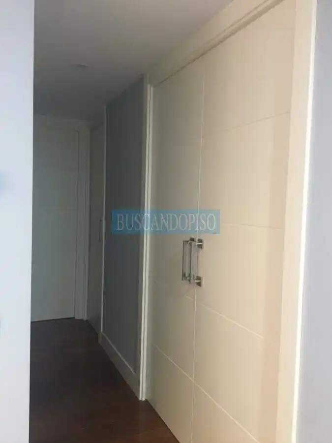 Bany de Apartament de lloguer en  Logroño amb Calefacció, Parquet i Terrassa