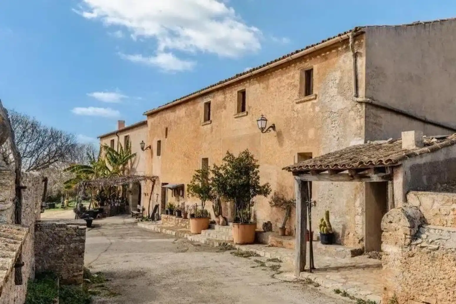 Inmuebles singulares en venta en Artà - Carrer dArgentina, imagen 2