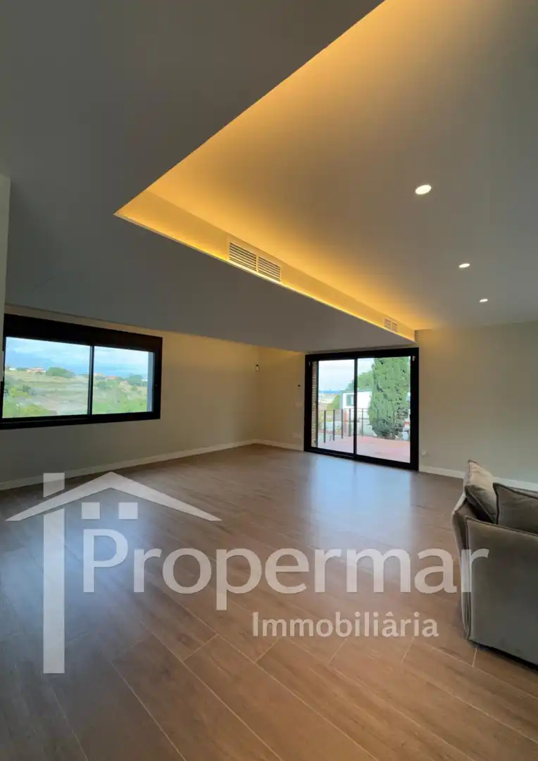 Casa amb piscina en venda a Tiana, imagen 2